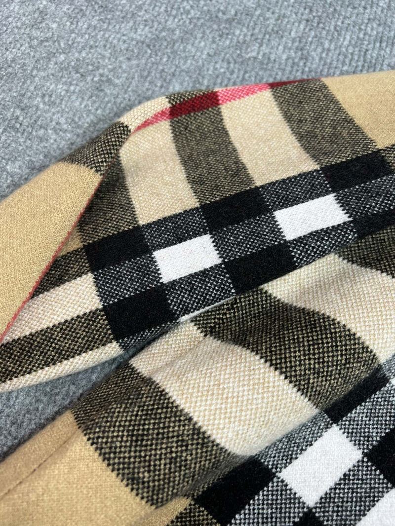 Burberry Sweaters